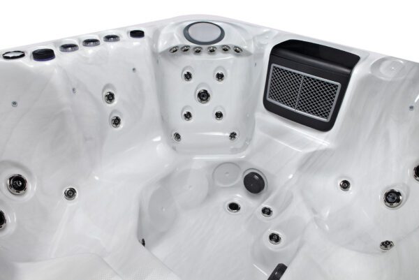 Himalayan Haze - 6 Person Spa Hot outdoor tubs