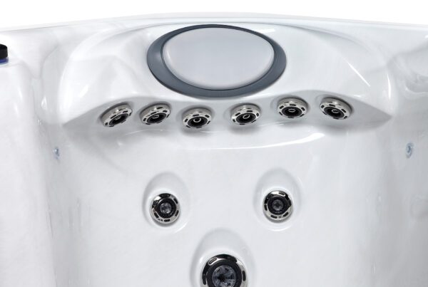 6 man hot tub - Himalayan Haze