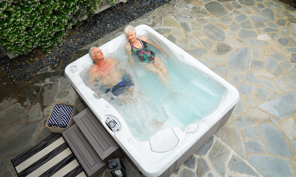 2 person hot tubs