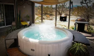Outdoor hot tubs